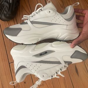 Dior B22 White/Silver (Size 44)
